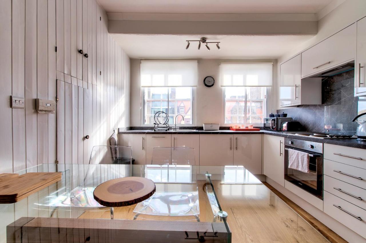 爱丁堡Pass The Keys Modern 3 Bed Flat On The Historic Royal Mile公寓 外观 照片